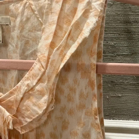 J. Crew sleeveless ruffle animal print tank top peach white 6 leopard print - Picture 7 of 11